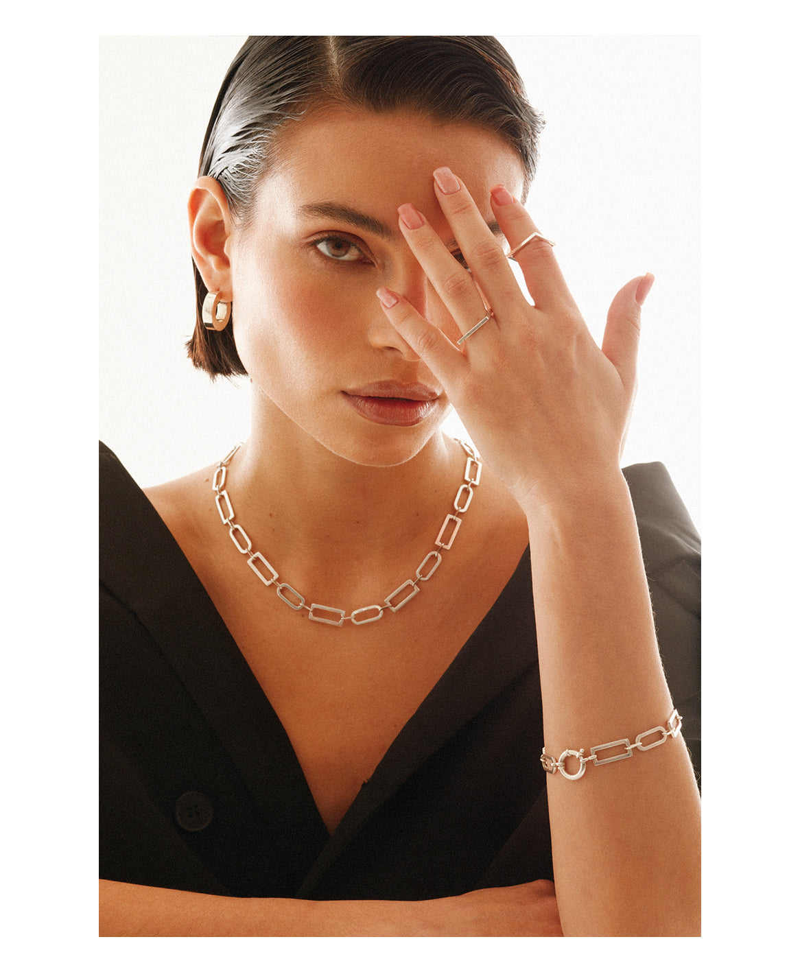 SMALL KORA SILVER HOOPS
